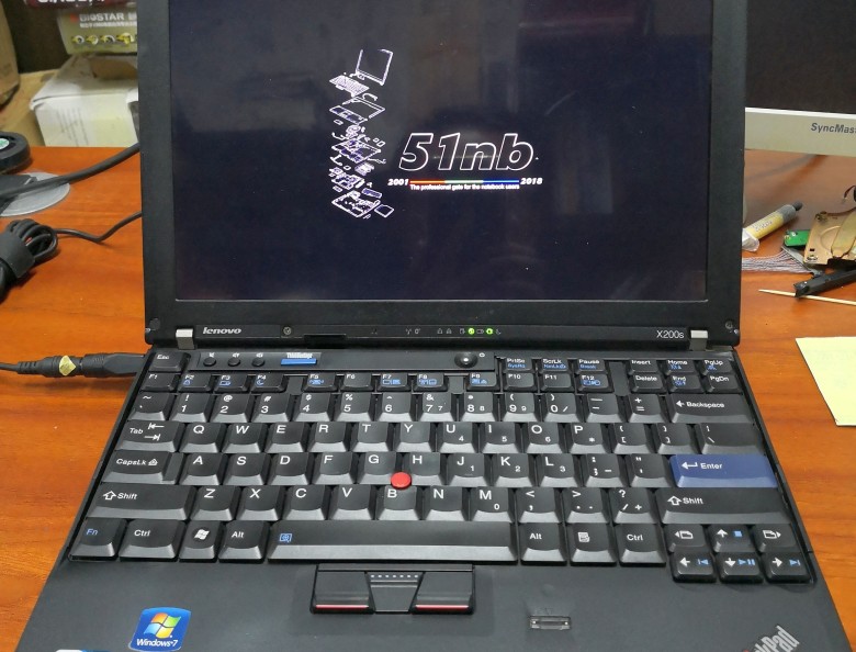 Энтузиаст сделал новую материнскую плату для ThinkPad X200s - 1